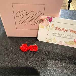 Rose red Rose earrings 18 karat gold, plated stud
